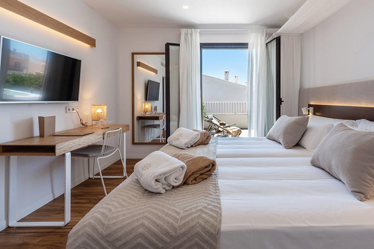Ynaira Hotel&spa Ariany
